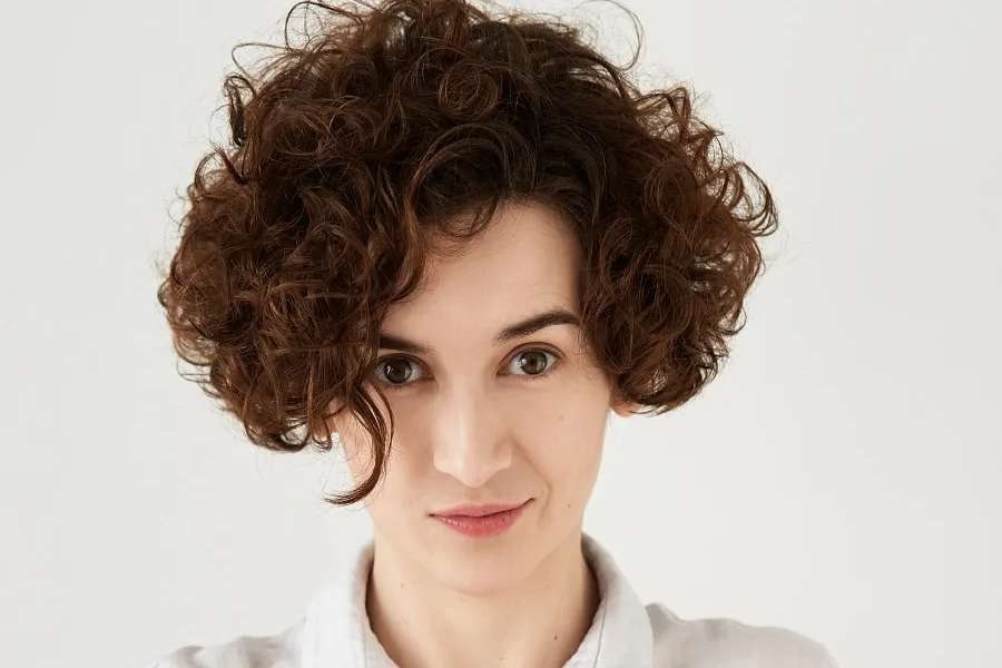 موهای مجعد کرکی کوتاه