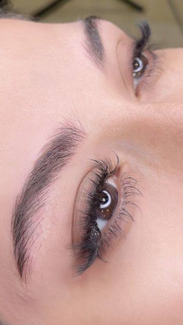 عکس فیبروز ابرو