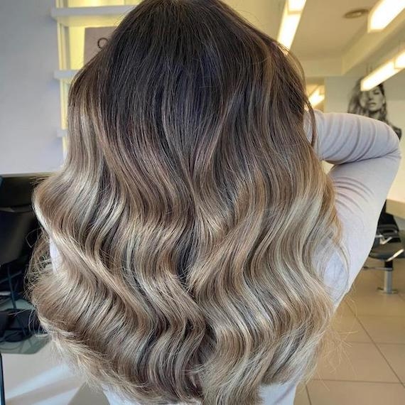 رنگ موی بلوند خاکستری متوسط